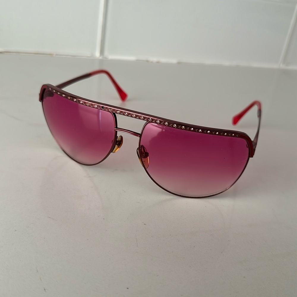 Pink Louis Vuitton sunglasses